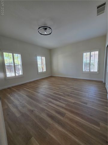 7430 Bisonwood Avenue, Las Vegas, NV 89131