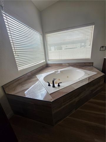 7430 Bisonwood Avenue, Las Vegas, NV 89131