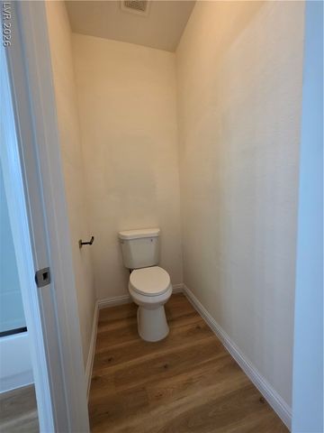7430 Bisonwood Avenue, Las Vegas, NV 89131