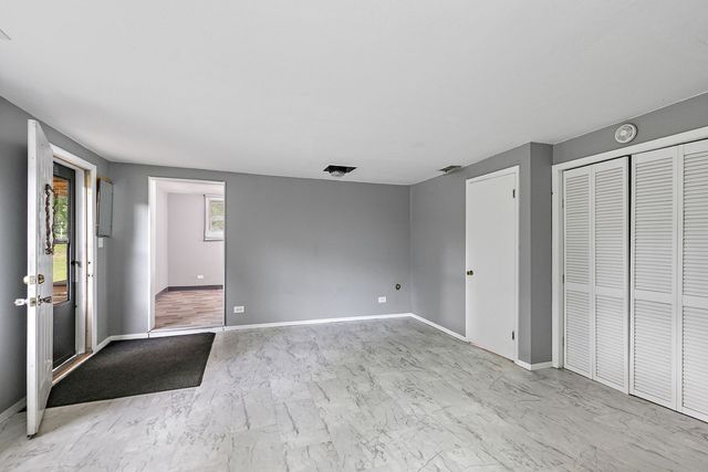 7N066 Woodlawn Avenue, St. Charles, IL 60174