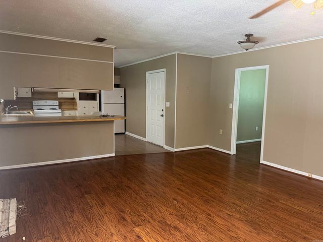 3267 S Hwy 31, Beebe, AR 72012