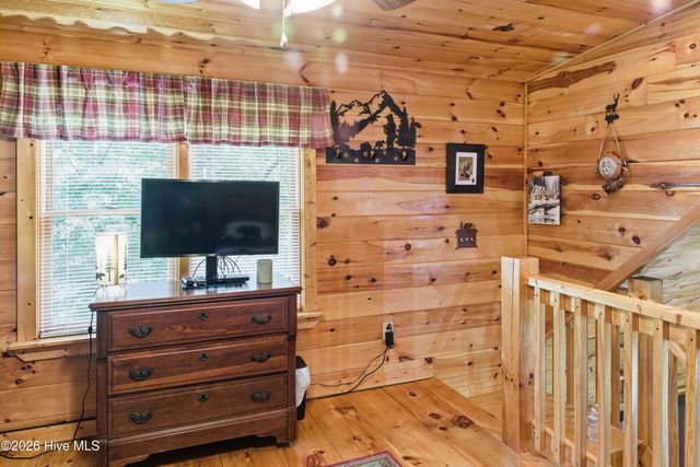 20 Mint Lane, Murphy, NC 28906