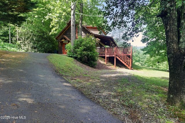 20 Mint Lane, Murphy, NC 28906
