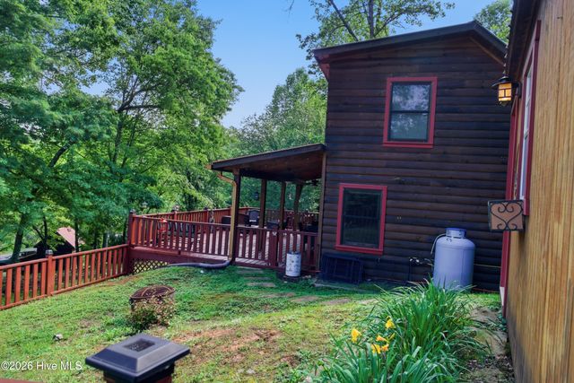 20 Mint Lane, Murphy, NC 28906