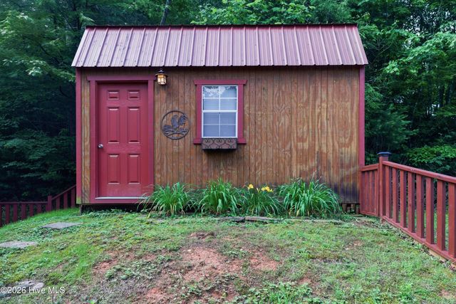 20 Mint Lane, Murphy, NC 28906