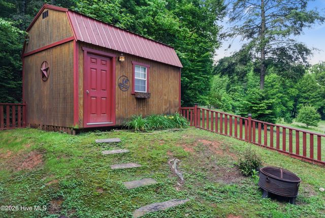 20 Mint Lane, Murphy, NC 28906