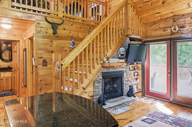 20 Mint Lane, Murphy, NC 28906
