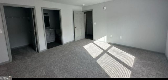 3304 Fairington Village Drive, Lithonia, GA 30038