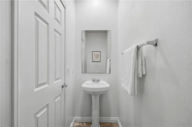 7038 Village, Eastvale, CA 92880