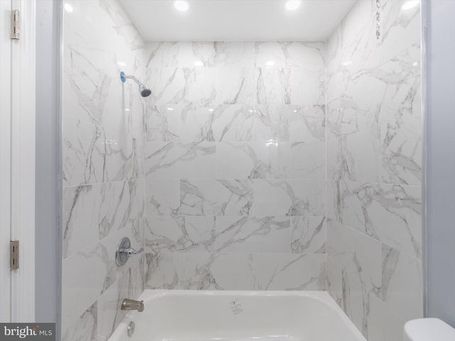 7528 E TULPEHOCKEN ST, Philadelphia, PA 19138