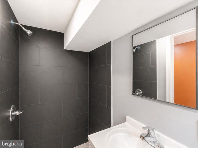 7528 E TULPEHOCKEN ST, Philadelphia, PA 19138