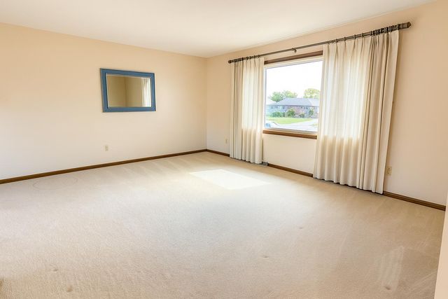 3631 Manor Drive, Highland, IN 46322