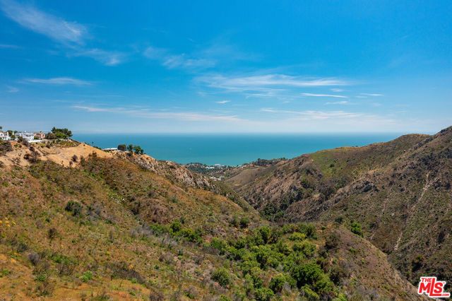 1120 Cumbre Alta Court, Pacific Palisades (los Angeles), CA 90272