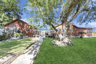 2510 Delaware Avenue, League City, TX 77573