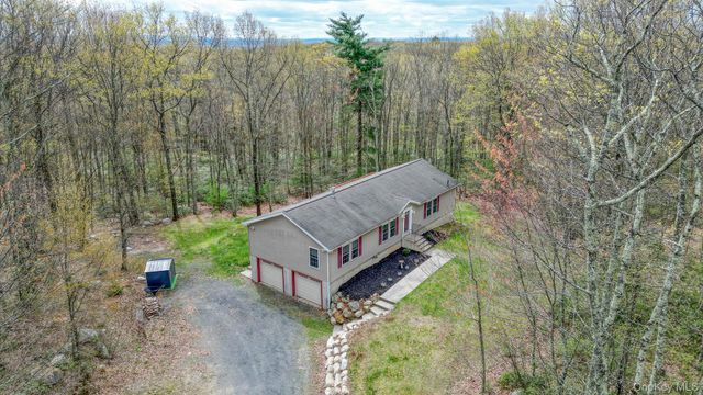 70 Sawyer Lane, Pine Bush, NY 12566