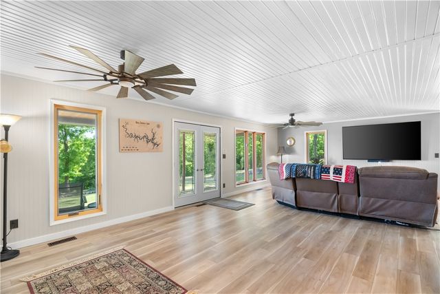 537 Eagles Lane, Peel, AR 72668