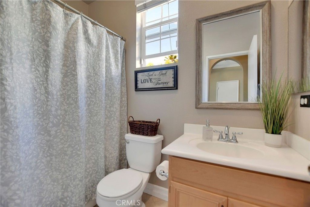 Image 17 of property listing at 4330 Altivo Lane, Corona, CA 92883