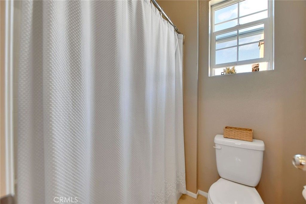 Image 29 of property listing at 4330 Altivo Lane, Corona, CA 92883