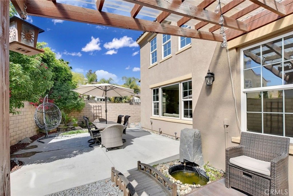 Image 35 of property listing at 4330 Altivo Lane, Corona, CA 92883