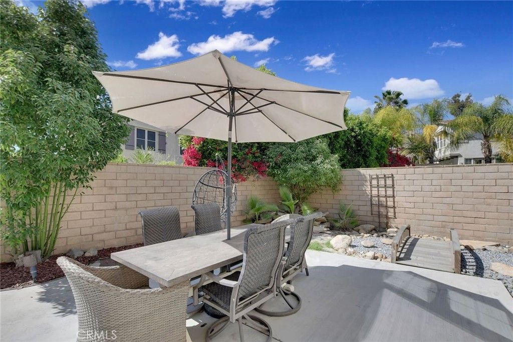 Image 36 of property listing at 4330 Altivo Lane, Corona, CA 92883