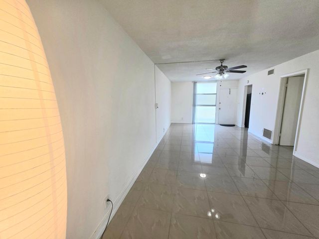 777 SE 2nd Avenue 207, Deerfield Beach, FL 33441