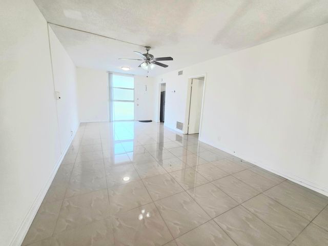 777 SE 2nd Avenue 207, Deerfield Beach, FL 33441