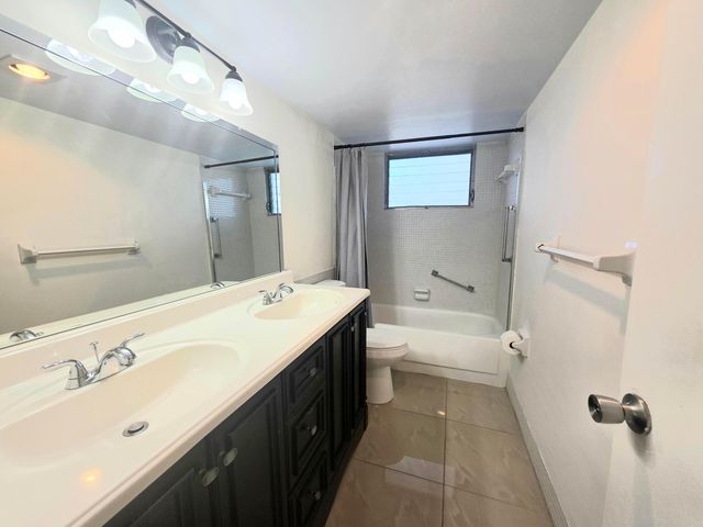 777 SE 2nd Avenue 207, Deerfield Beach, FL 33441