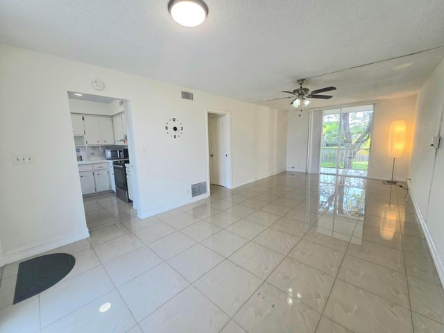 777 SE 2nd Avenue 207, Deerfield Beach, FL 33441