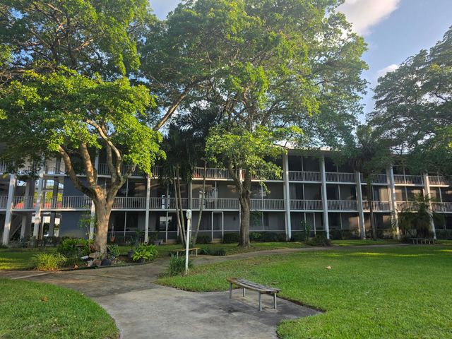 777 SE 2nd Avenue 207, Deerfield Beach, FL 33441