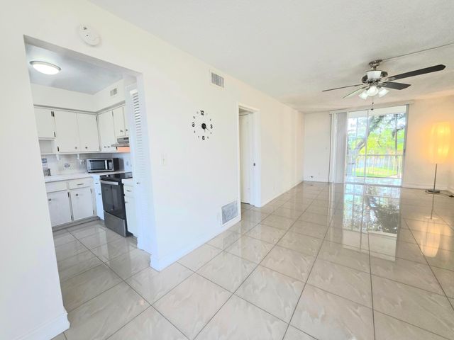 777 SE 2nd Avenue 207, Deerfield Beach, FL 33441