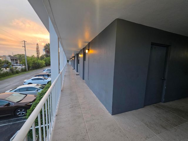 777 SE 2nd Avenue 207, Deerfield Beach, FL 33441