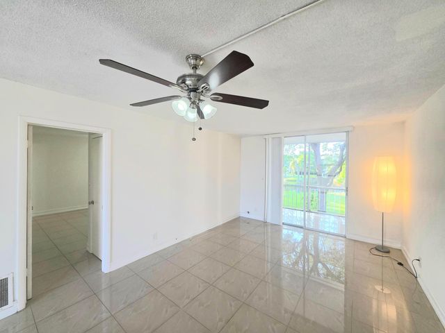 777 SE 2nd Avenue 207, Deerfield Beach, FL 33441