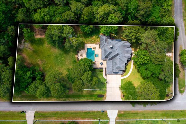 33134 Rainy Oaks Park, Magnolia, TX 77354