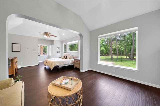 33134 Rainy Oaks Park, Magnolia, TX 77354