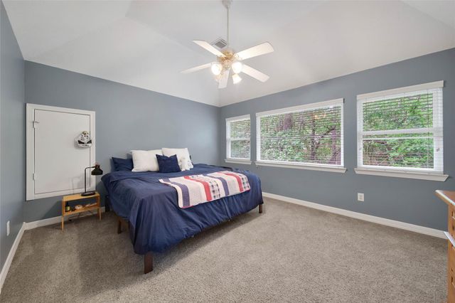 33134 Rainy Oaks Park, Magnolia, TX 77354