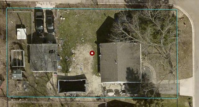 772 Fox River Road, Valparaiso, IN 46385