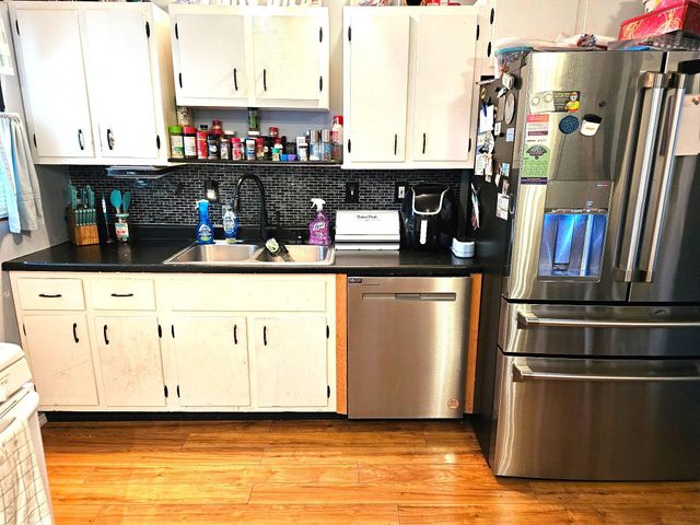 772 Fox River Road, Valparaiso, IN 46385