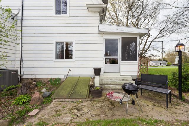 8415 Huron River Drive, Dexter, MI 48130