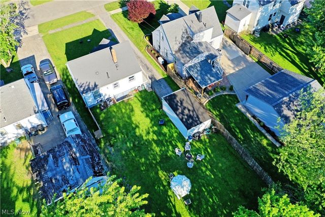 394 Meadowbrook Avenue SE, Warren, OH 44483