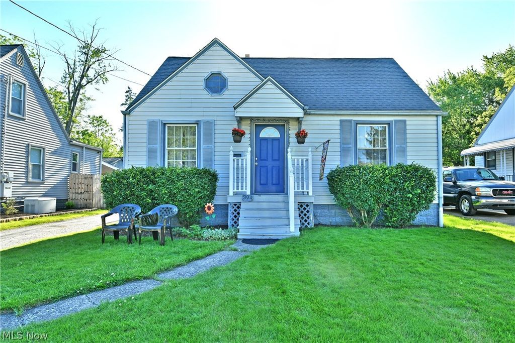 394 Meadowbrook Avenue SE, Warren, OH 44483