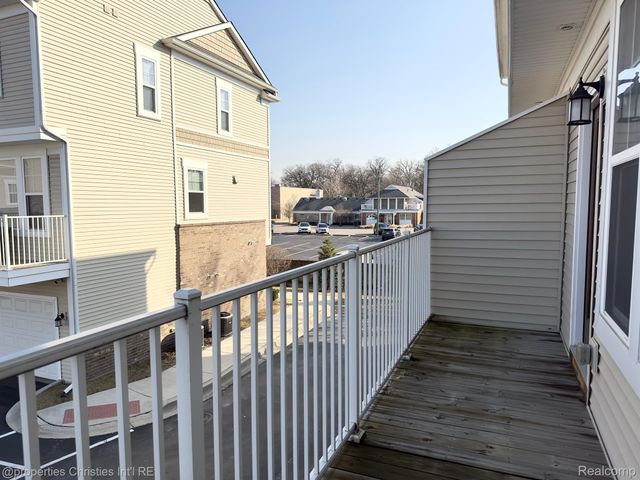1051 N Sherman Drive C, Royal Oak, MI 48067