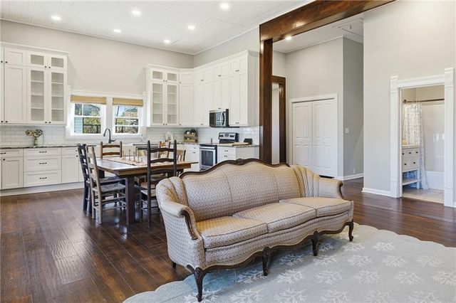 115 S Franklin Street, Adairsville, GA 30103