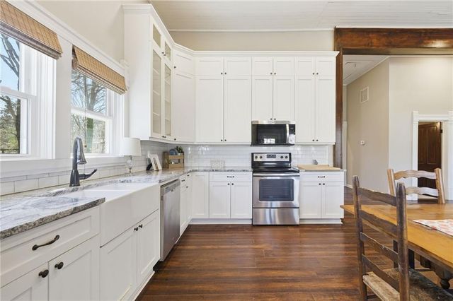 115 S Franklin Street, Adairsville, GA 30103