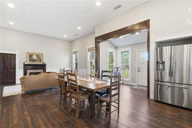 115 S Franklin Street, Adairsville, GA 30103