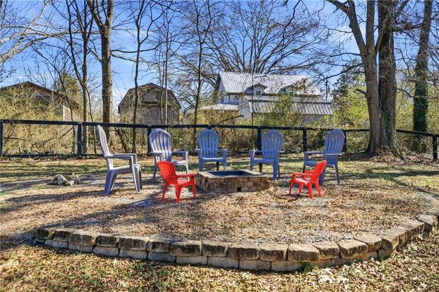 115 S Franklin Street, Adairsville, GA 30103