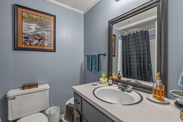 943 Twin Points Road, Hot Springs, AR 71913