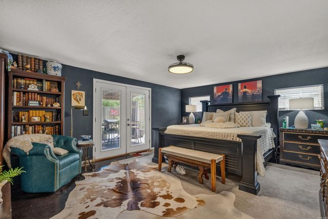 943 Twin Points Road, Hot Springs, AR 71913