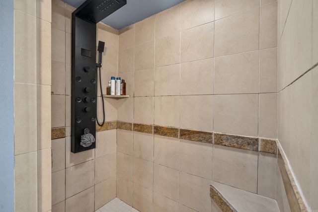 943 Twin Points Road, Hot Springs, AR 71913