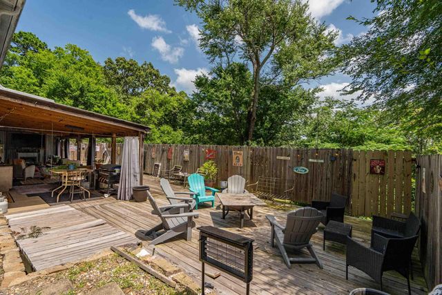 943 Twin Points Road, Hot Springs, AR 71913