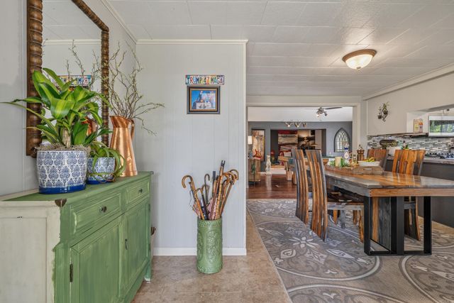943 Twin Points Road, Hot Springs, AR 71913